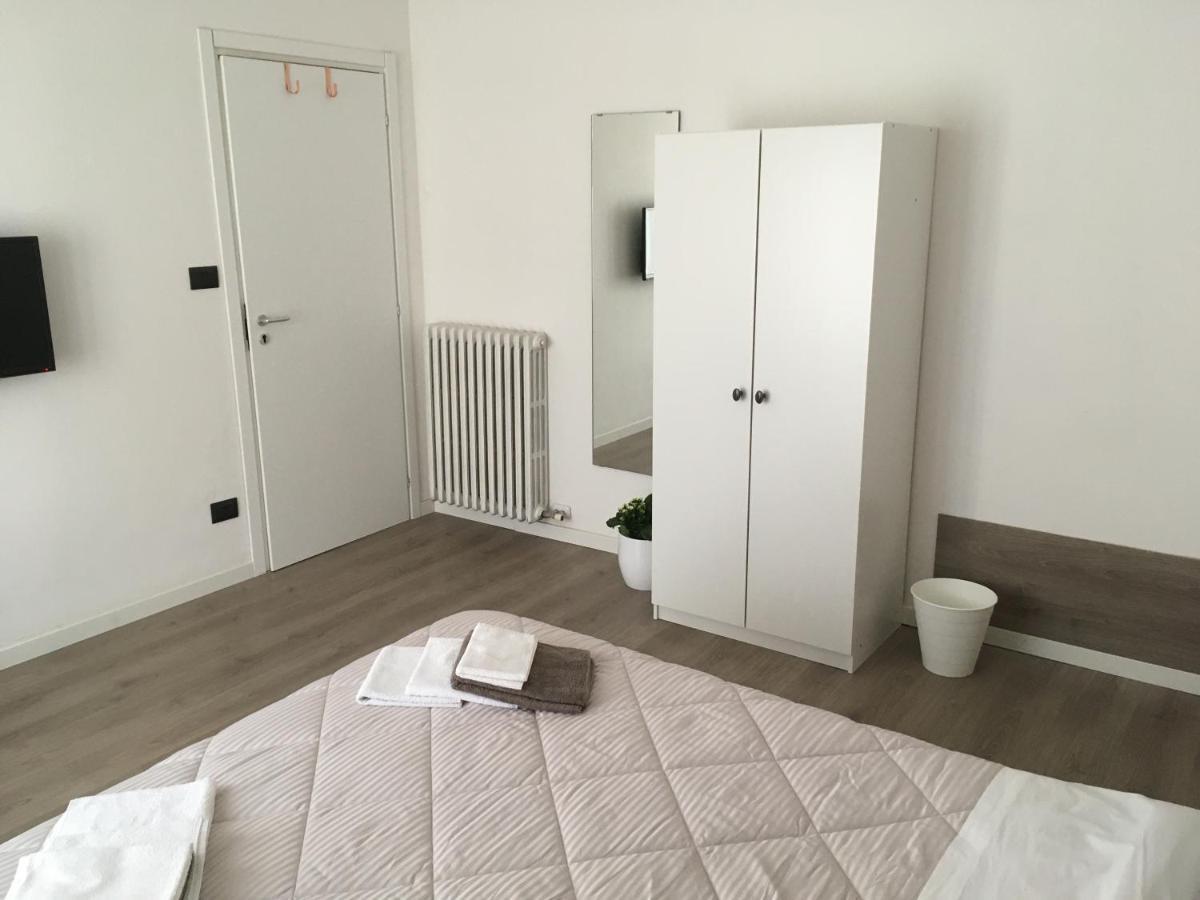 Fiore Di Loto Verona Bagian luar foto